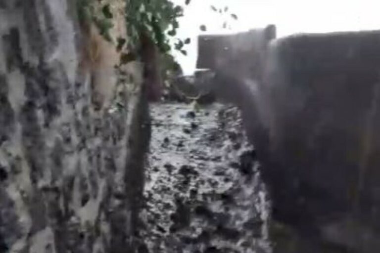 Caos a Ginostra: Pioggia e Frane Mettono in Ginocchio il Borgo di Stromboli