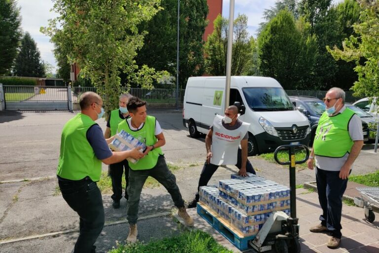 La Fame Nascosta: Il Rincaro della Povertà Alimentare in Italia