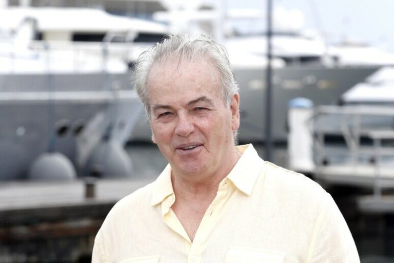 Bobby Moresco al Volante del Biopic "Bugatti": Un'Odissea Cinematografica nelle Viscere del Design Automobilistico