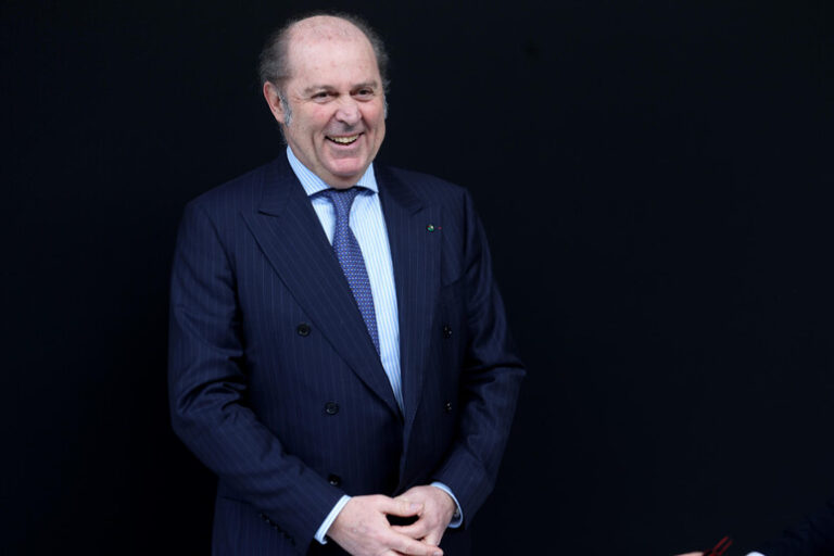 Un Leone a Caccia di Innovazione: Generali Accarezza il Gigante Natixis