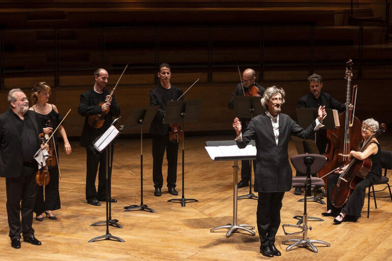 Il Tesoro Ritrovato di Vivaldi: Una Notte di Note Perdute e Ritrovate a Napoli