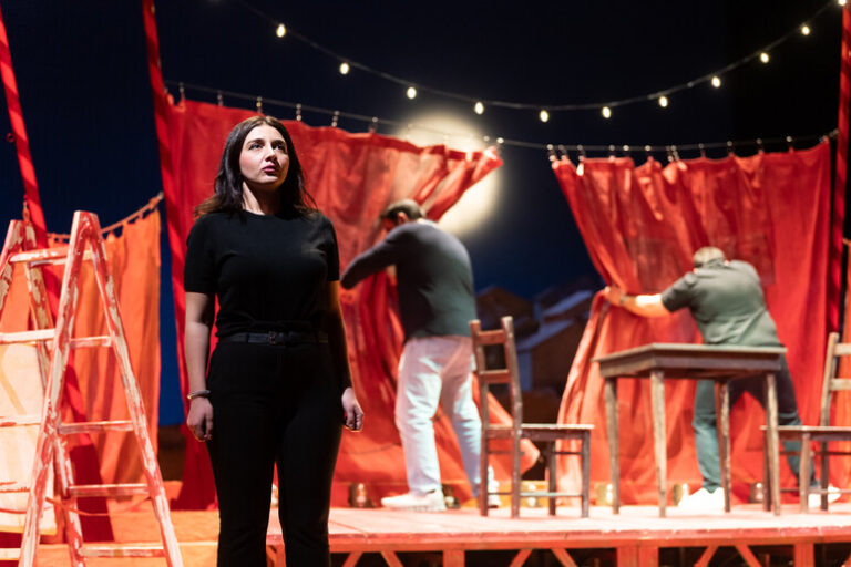 Emozioni Veriste: "Cavalleria Rusticana" e "Pagliacci" Tornano a Modena