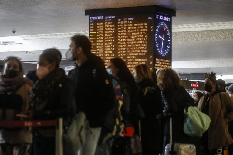 Giornata di Fuoco sui Binari: Sciopero Nazionale Mette in Allarme i Pendolari
