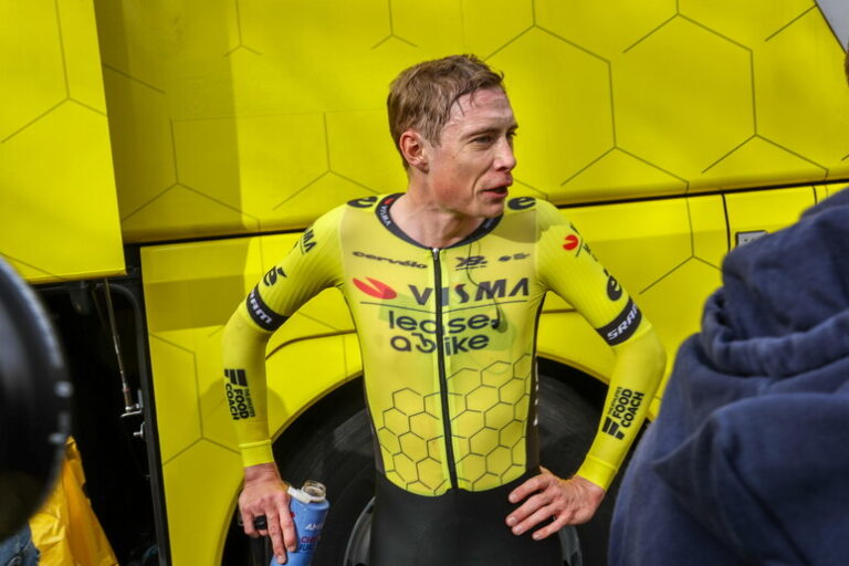 Roglic Favorito al Giro di Catalogna: Vingegaard e Pogacar Assenti