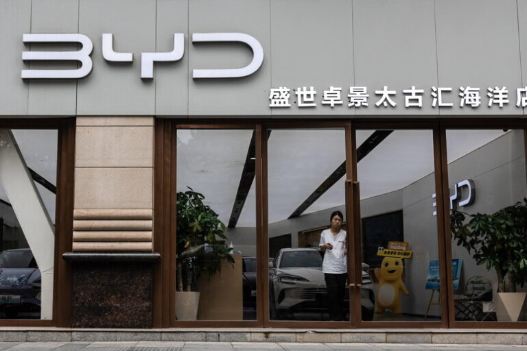 Tecnologia e Innovazione Spingono le Borse Asiatiche: Focus su Hong Kong e BYD